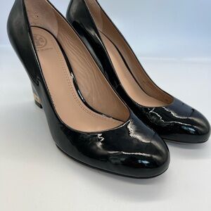 Tory Burch Black Patent Leather Round-Toe Heels